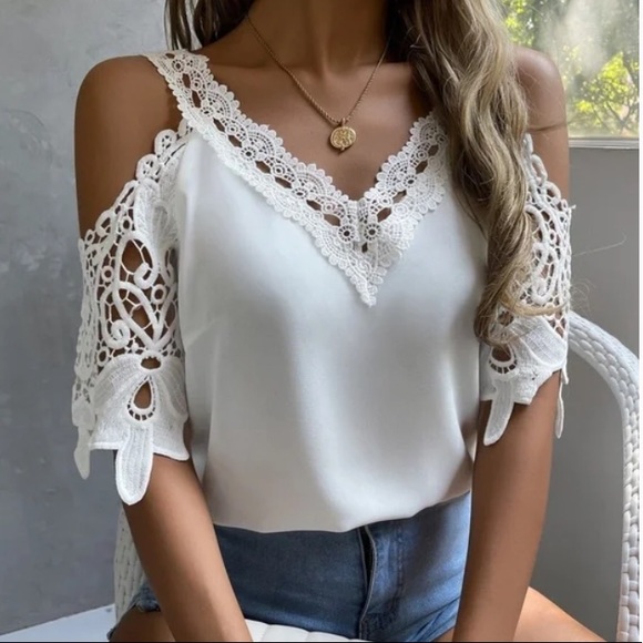 Boho White Floral Lace Cold Shoulder Blouse - Picture 1 of 6
